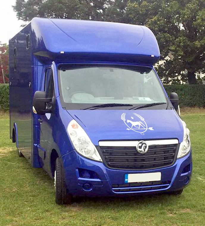 Front of TAGS (Transport and Grooms Service) horsebox